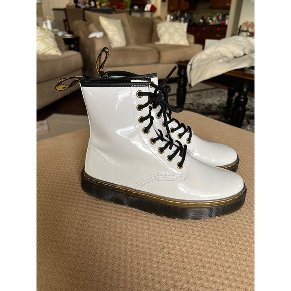 Dr. Marten White Patent Leaver Zavala Boots - Size 7 - NWOT - Picture 3 of 7